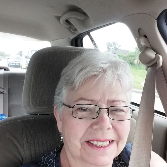 Meet your Posher, Patricia - Picture 1 of 1